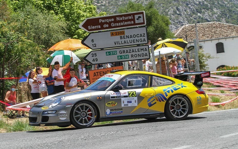 La tradicional subida a Ubrique se ha teñido de luto en este 2022