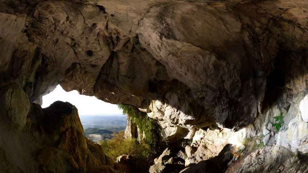 Cueva del Chamizo, Málaga