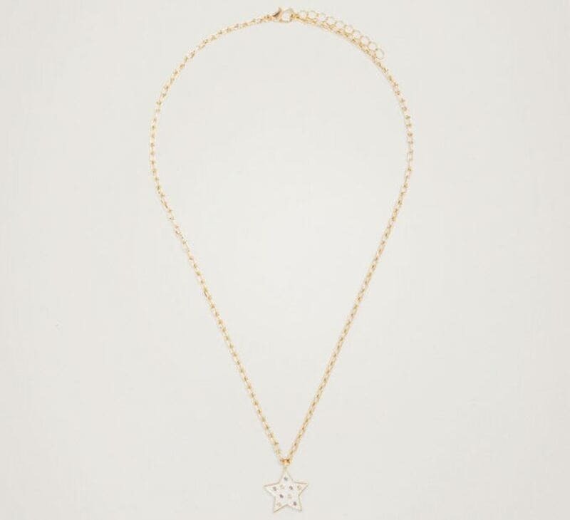 Collar con colgante de estrella