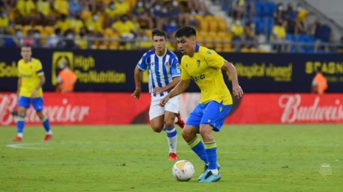 Tomás Alarcón tratará de ayudar al Cádiz a lograr una victoria trascendental | CCF