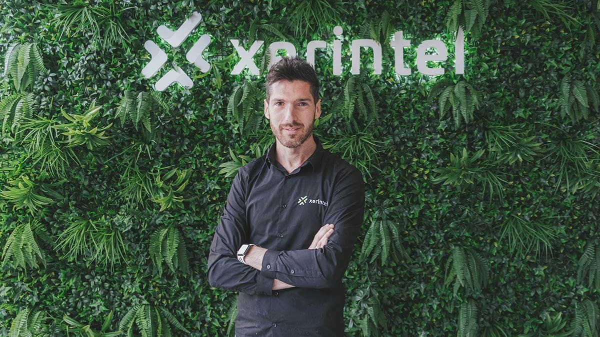 Alberto Alcantara en las instalaciones de Xerintel
