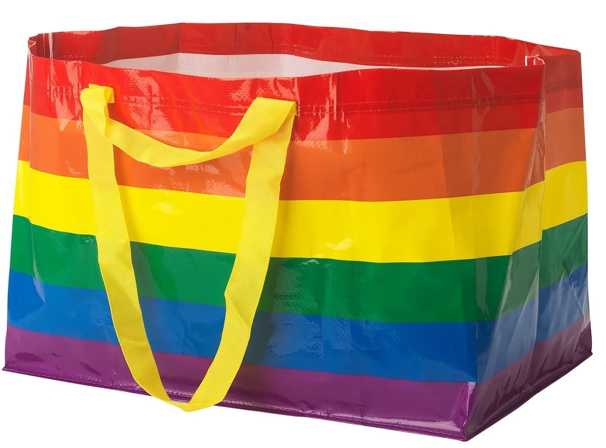 Bolsa multicolor modelo STORSTOMMA de Ikea