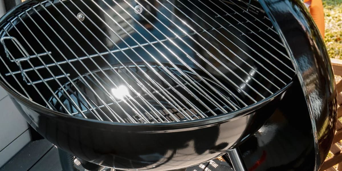 Barbacoa NATERIAL Phoenix Alpha de carbón recomendado para 8 personas