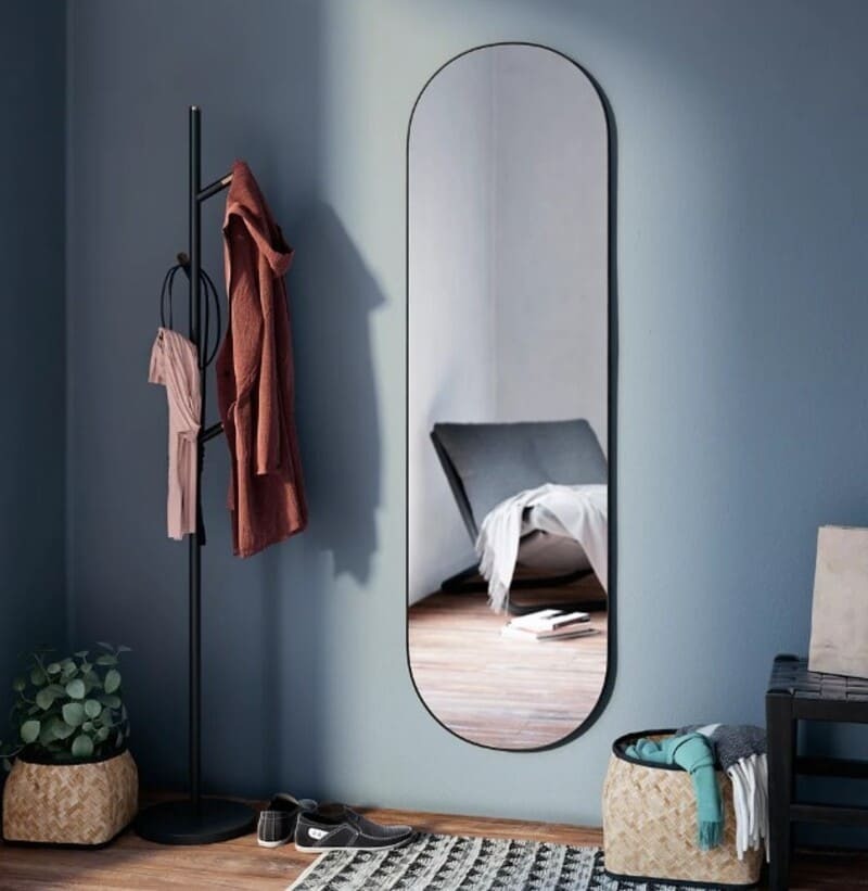 Espejo enmarcado ovalado Oblong