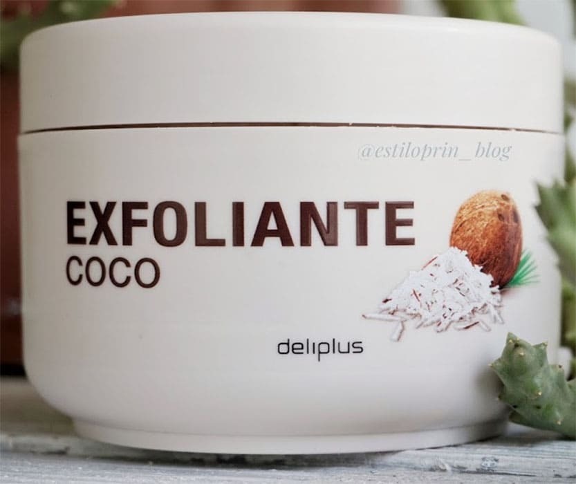 Exfoliante de coco para reparar tu piel
