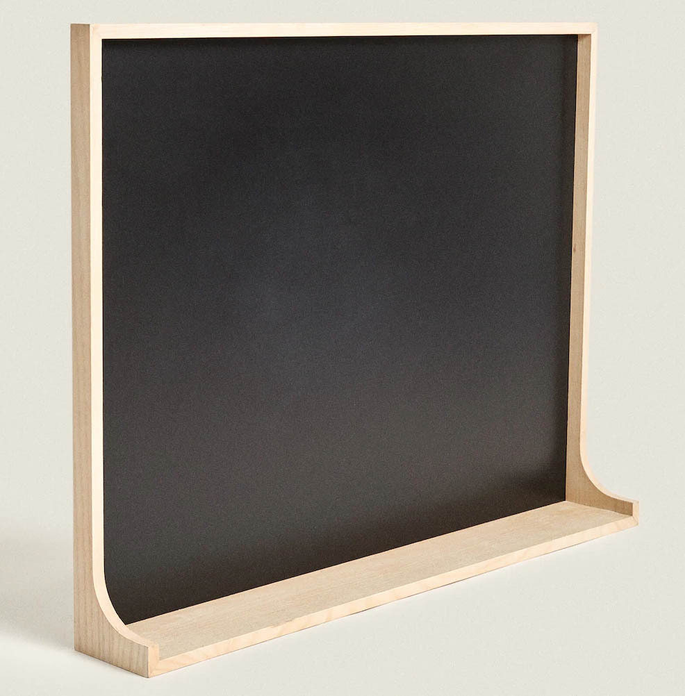 Pizarra de madera con bandeja - Zara Home