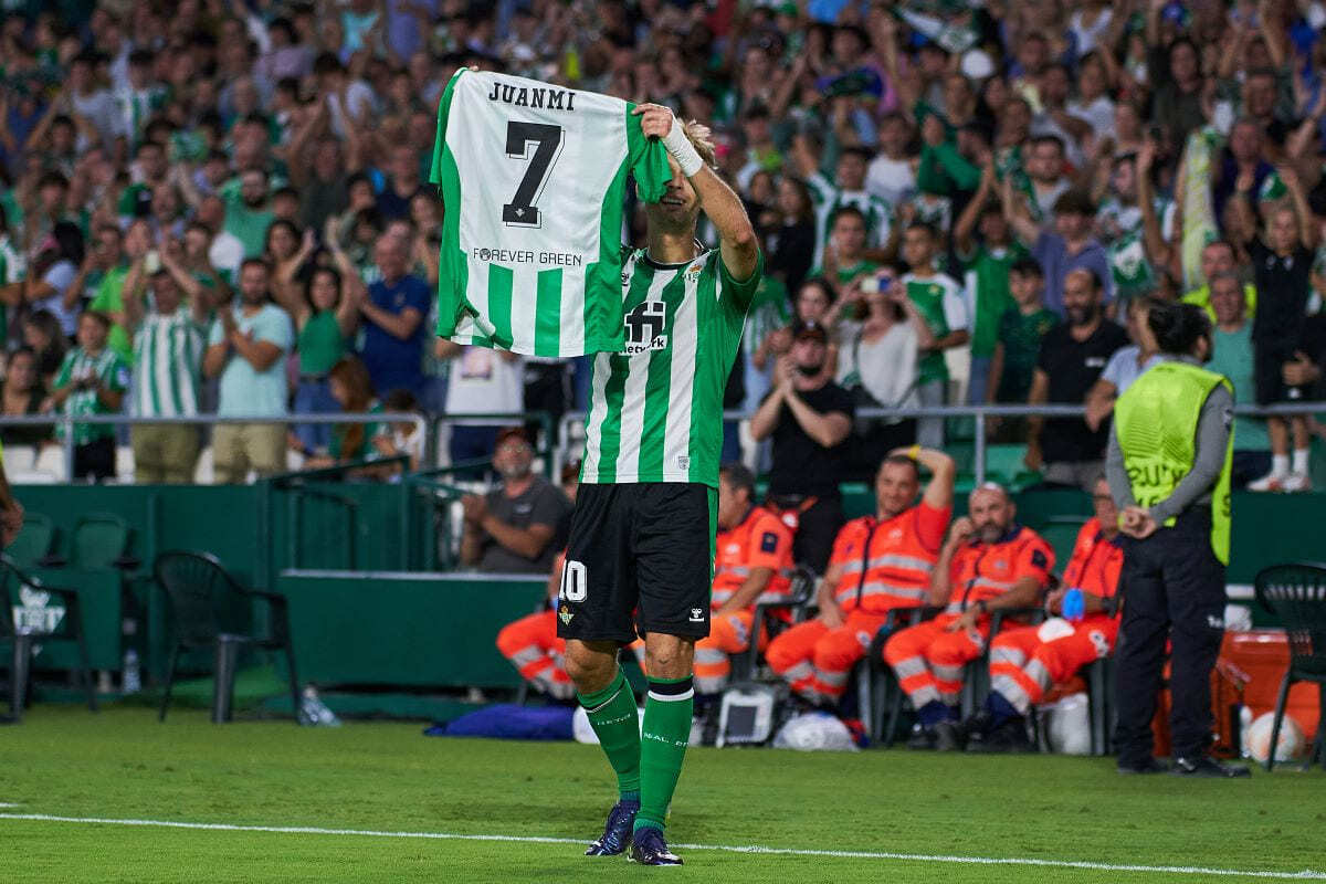 Sergio Canales celebra su gol Real Betis - Ludogorets | Salvador López para El MIRA