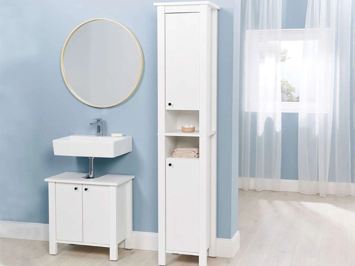 Armario alto para baño