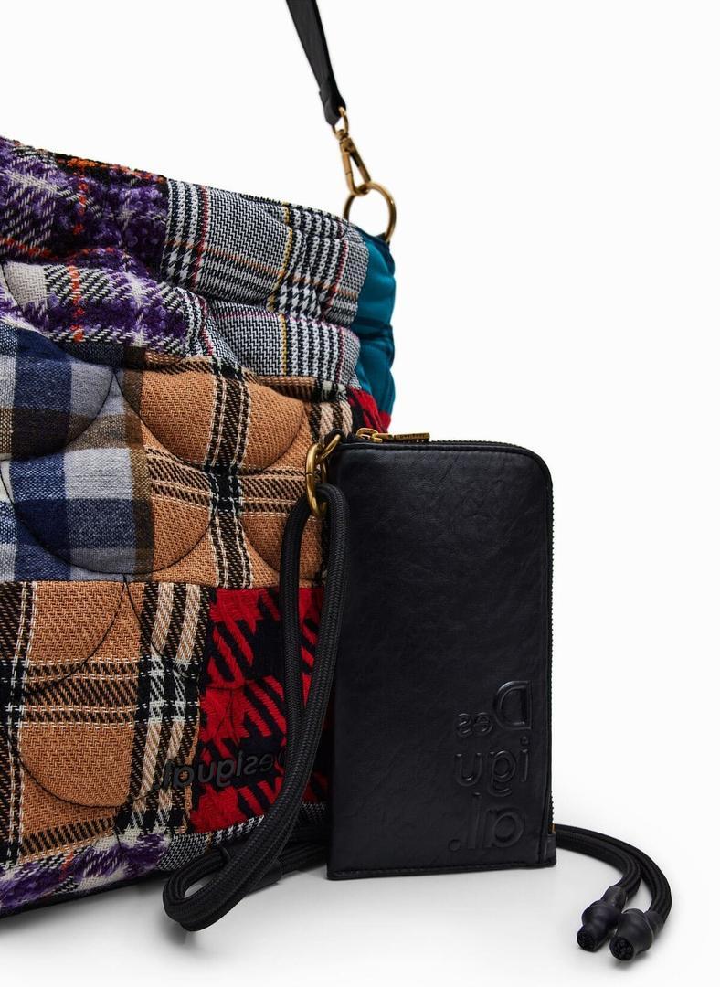 Bolso saco grande tartán de Desigual