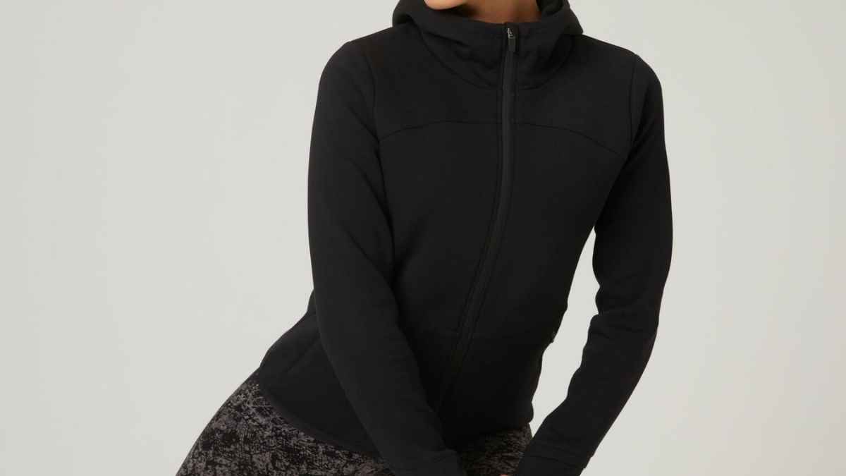 Chaqueta fitness con capucha Mujer Domyos 560 negro