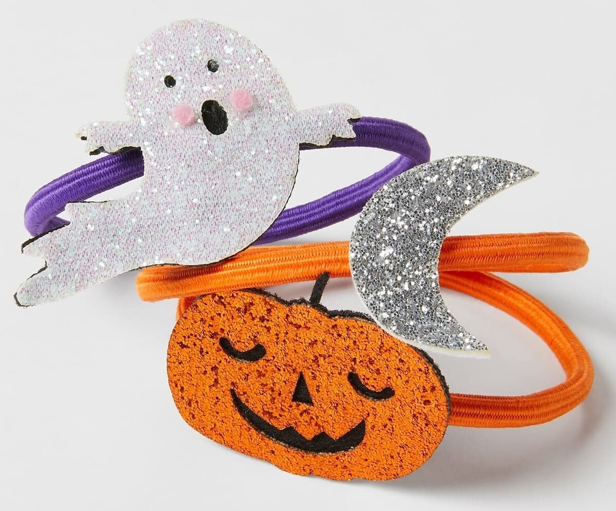 Coletas con motivo de Halloween y brillos