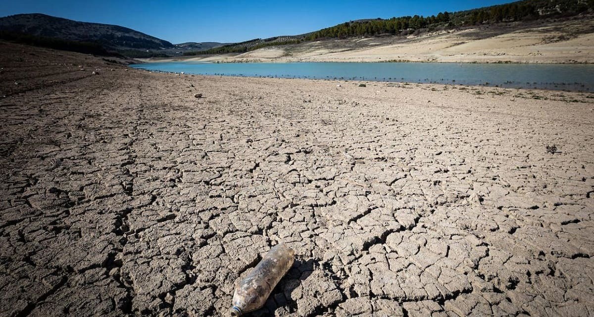 Este es el plan SOS de Juanma Moreno para afrontar la sequía en Andalucía. 4.000 millones de inversión