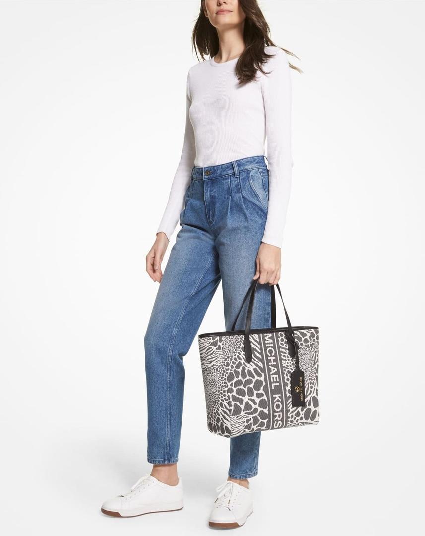 Bolso tote Sinclair animal print de Michael Kors