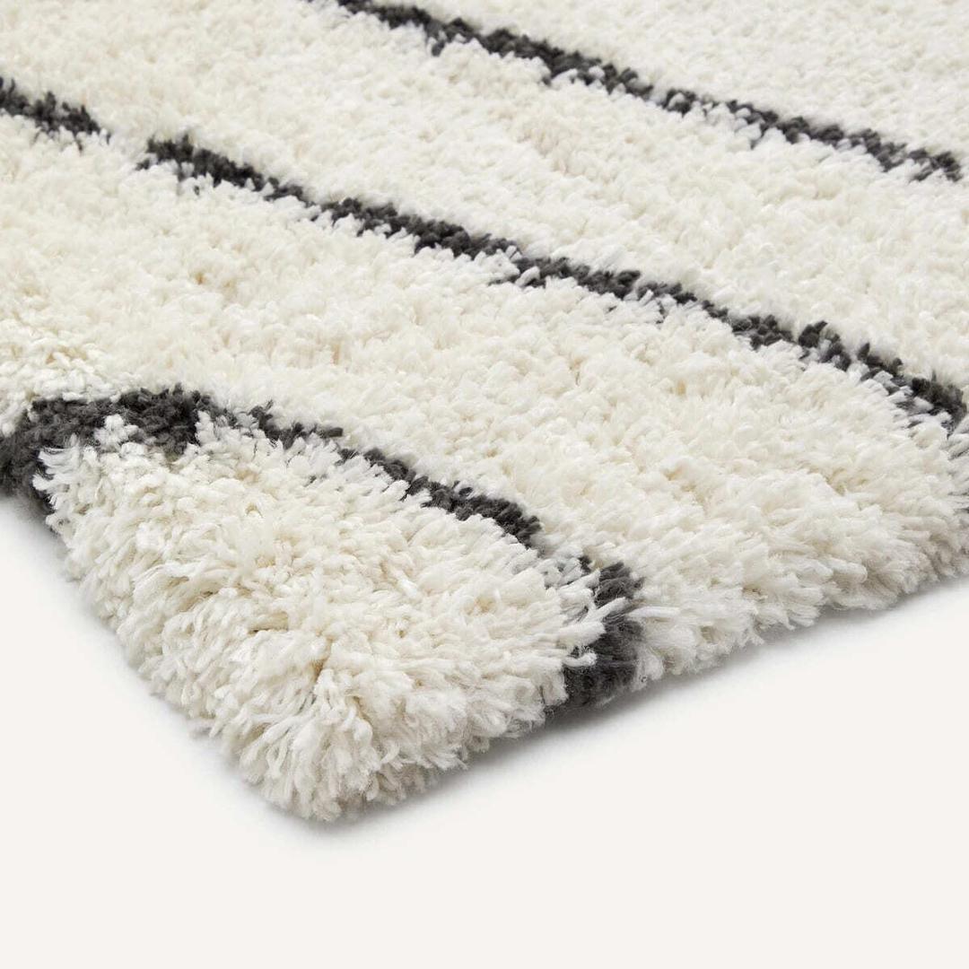 Alfombra tejida Manali