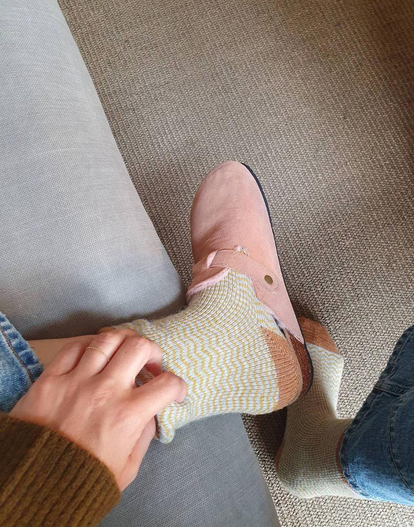 Zueco de piel ergonómico