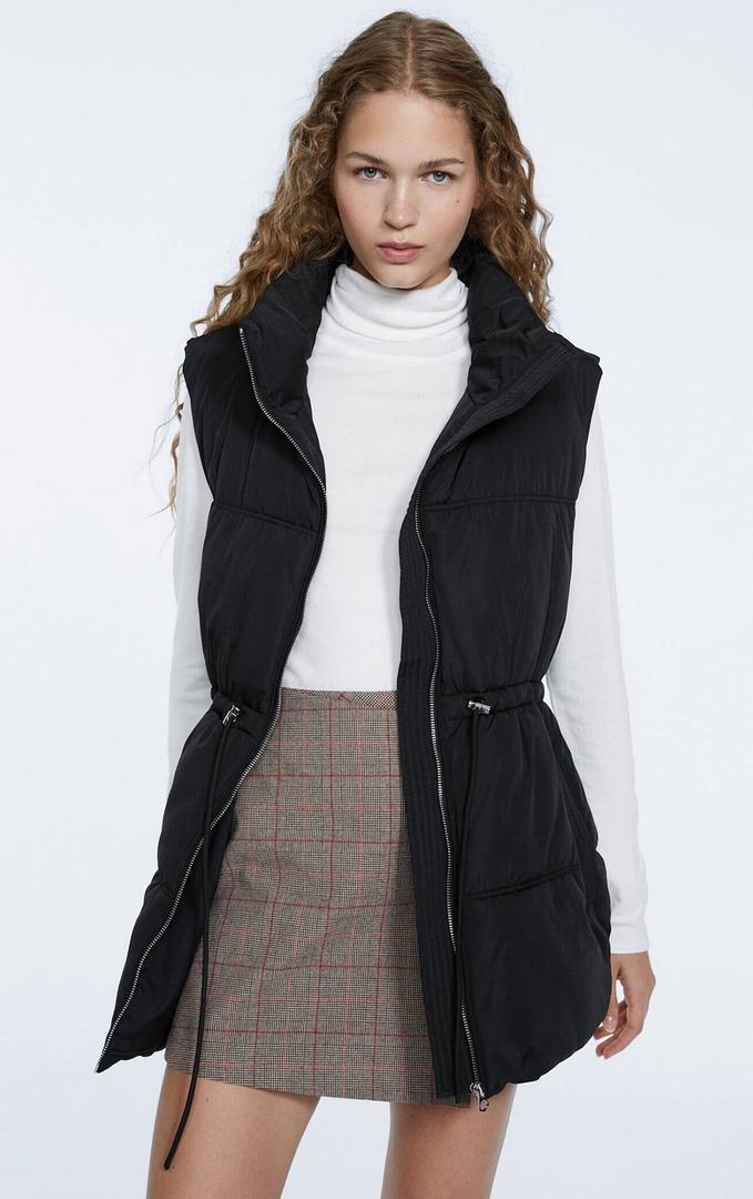 Chaqueta plumífera acolchada de Stradivarius