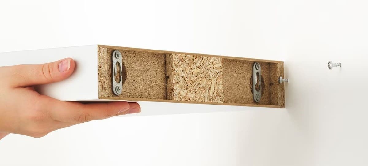 LACK Estante de pared de Ikea. Blanco