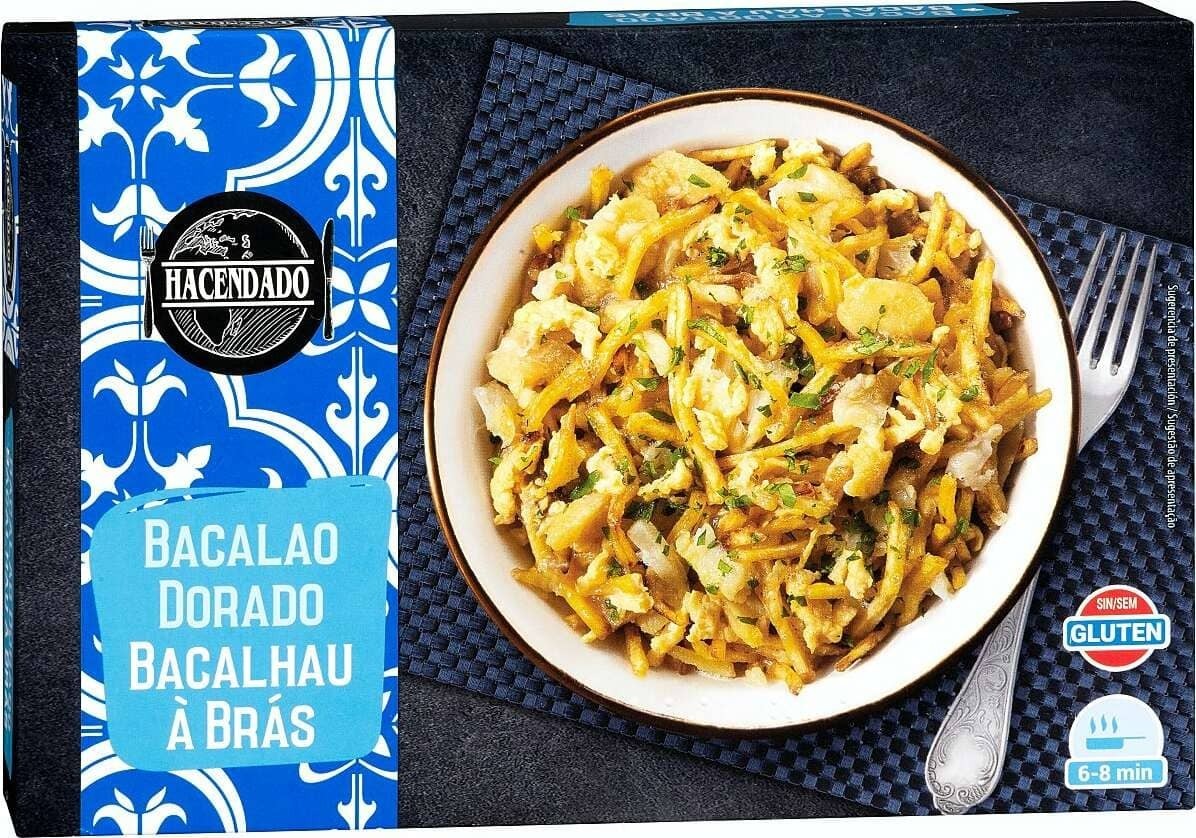 Migas de bacalao dorado con cebolla