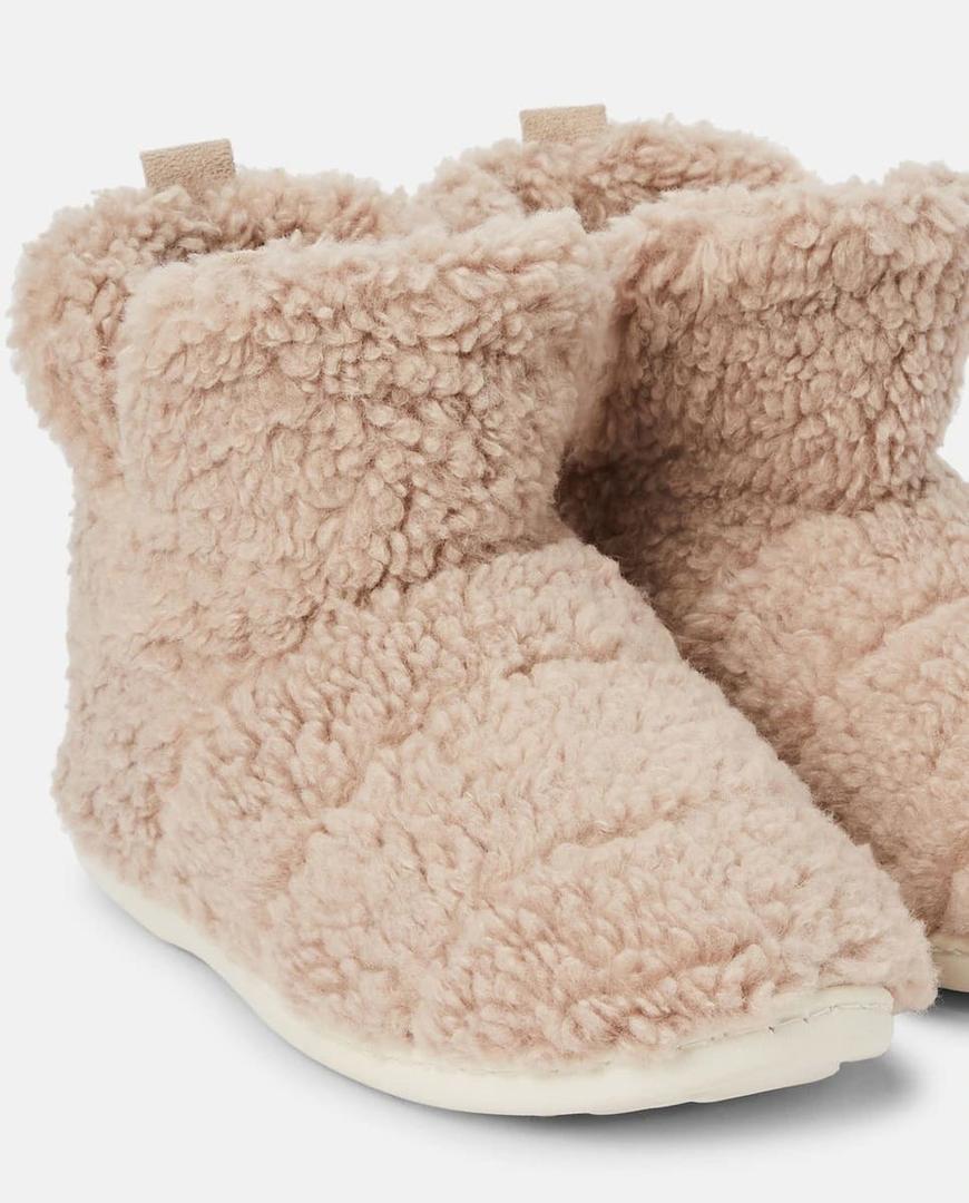 Botas de borreguito crudo de Énfasis en El Corte Inglés