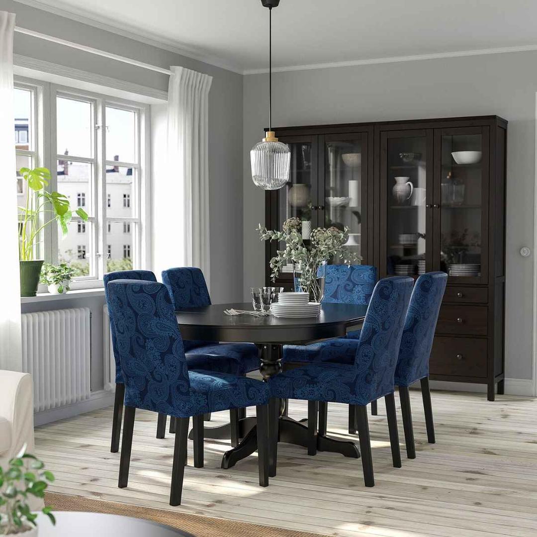 Mesa y 4 sillas, negro/Kvillsfors azul oscuro/azul, 110/155 cm INGATORP / BERGMUND