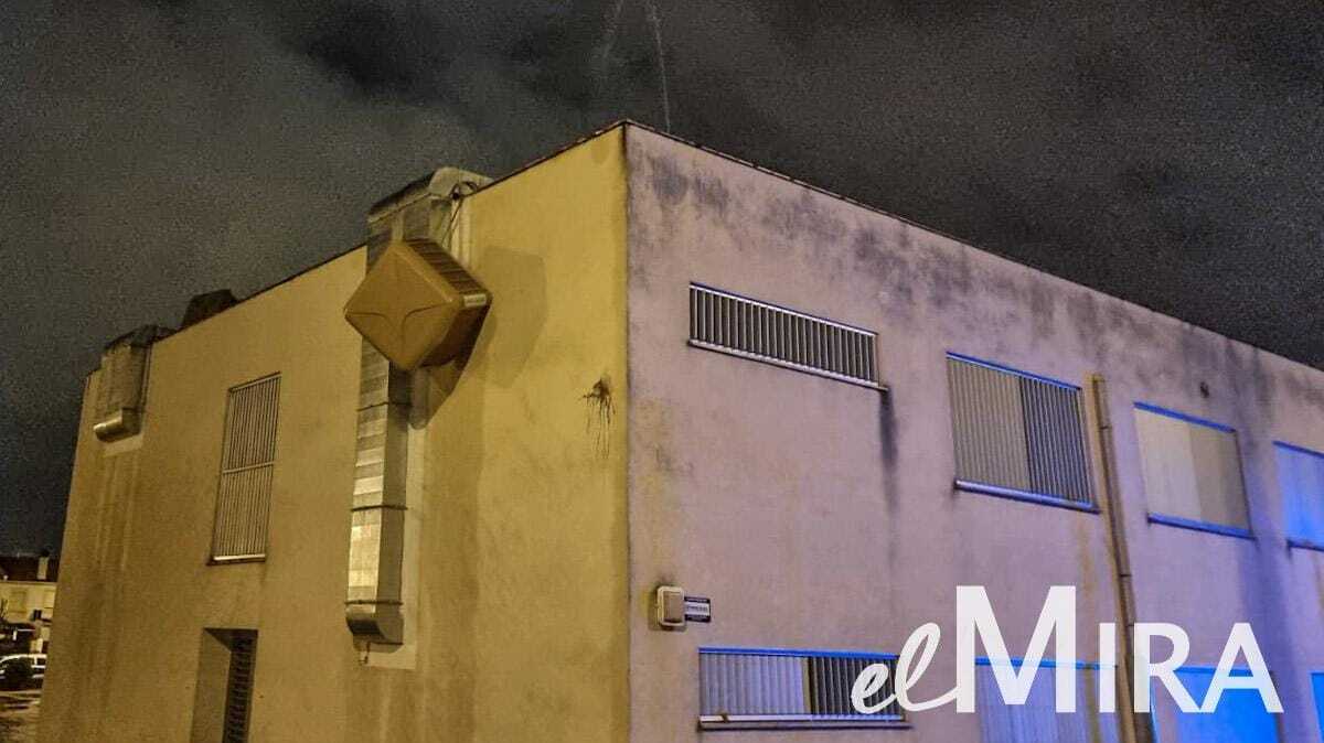 Un instituto se ha visto afectado por los efectos del tornado en Jerez