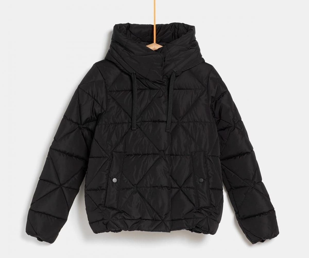 Parka repelente al agua sostenible para mujer TEX de Carrefour. Negro