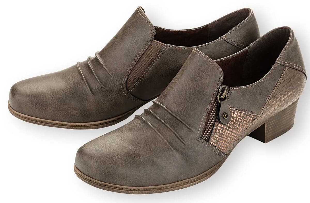 Zapato de tacón cuadrado