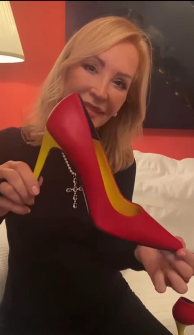 Carmen Lomana con tacones de Lidl