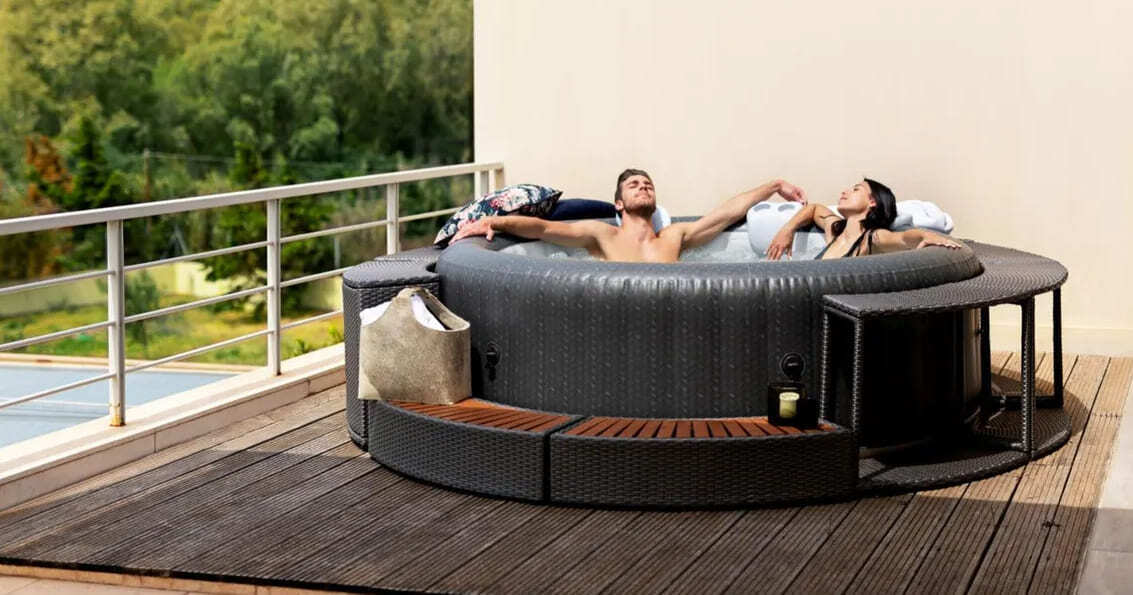 Spa hinchable redondo de 6 plazas MINEROQUE de Leroy Merlin