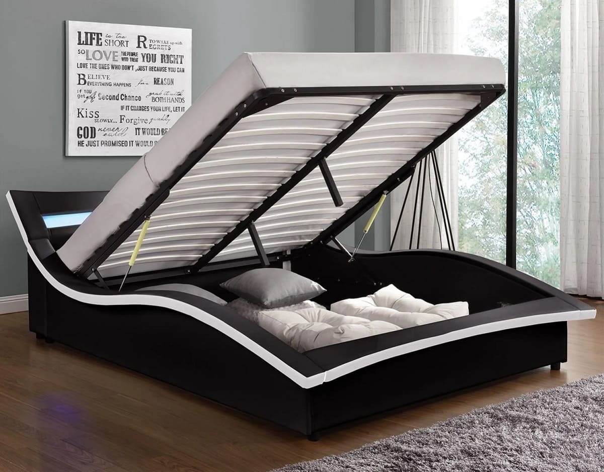 Cama futurista con caja de almacenaje y LED CAMDEN de Leroy Merlin