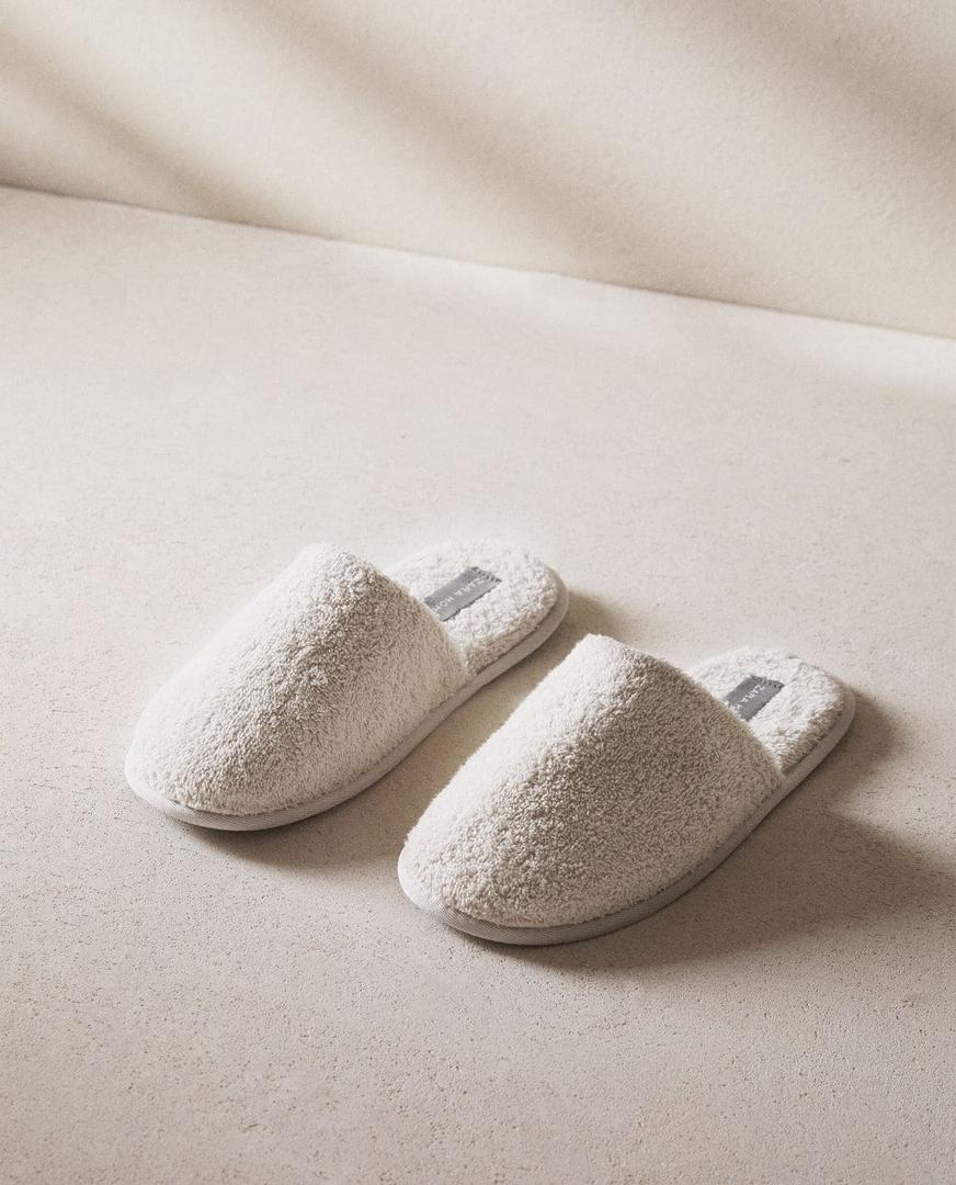 Zapatillas mullidas de baño