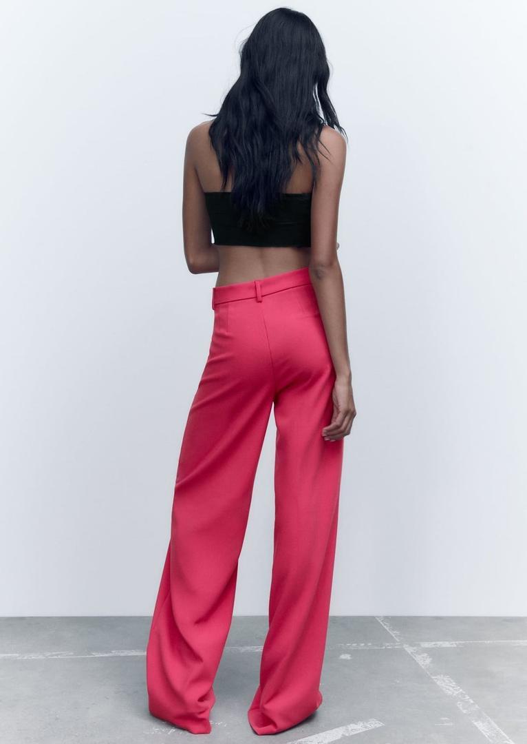 Pantalón de tiro alto de Zara