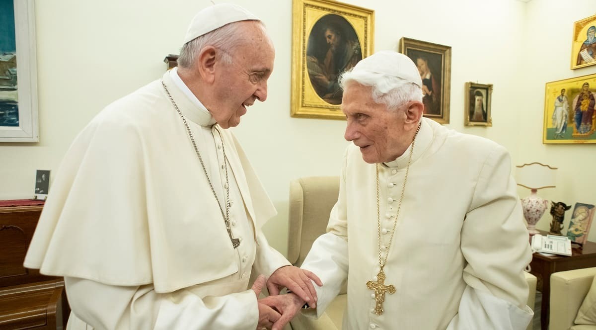 Los dos últimos papas que ha tenido la Iglesia Católica