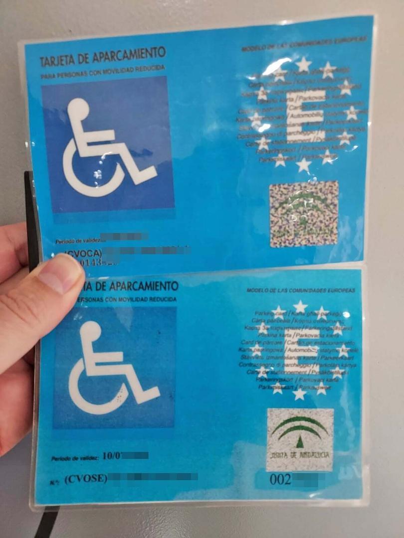Fotocopian tarjeta de aparcamiento de movilidad reducida en Jerez