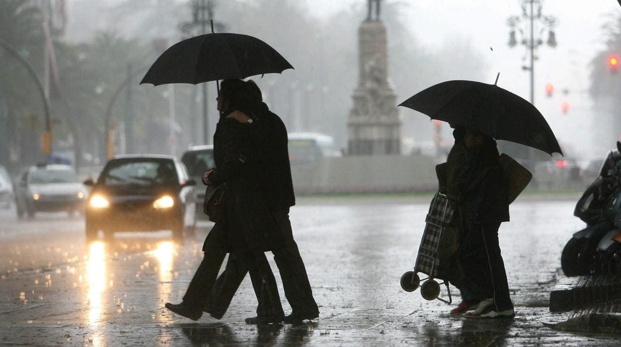 La lluvia regresa con fuerza a Andalucía. Huelva, Cádiz y Málaga, las más afectadas