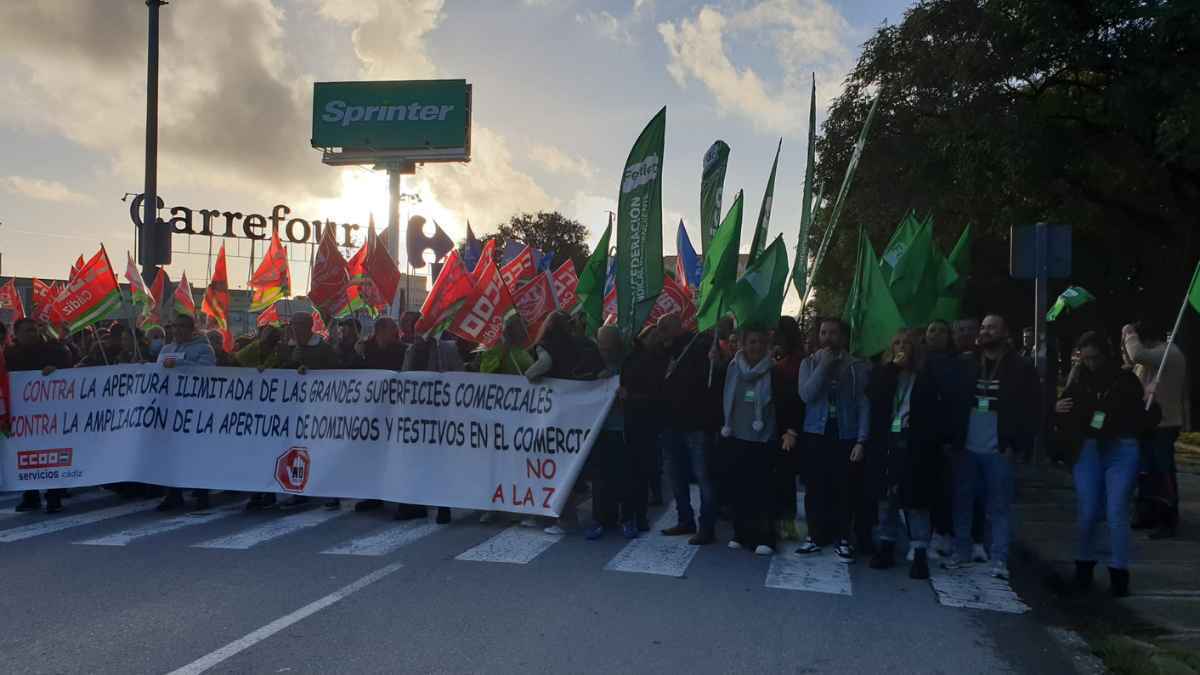 Manifestación contra el ZGAT en Jerez