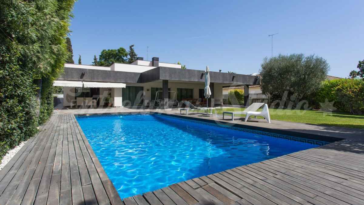 La casa de más de 500 metros con piscina en Jerez
