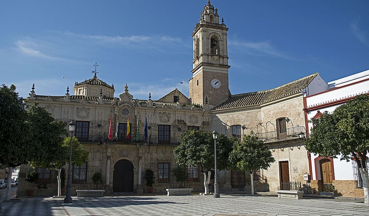 Lora del Río, localidad natal del autor de los hechos