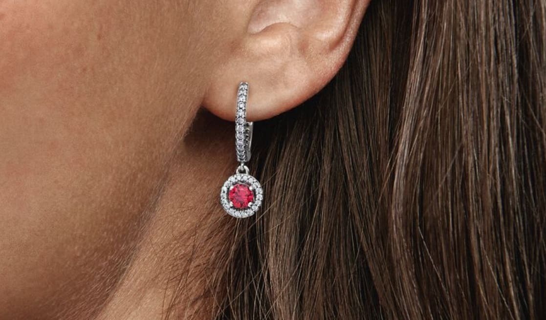 Pendientes de aro círculo rojo de Pandora