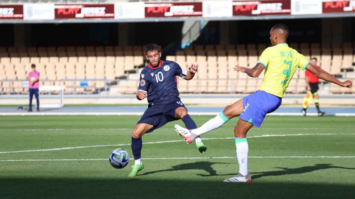 Brasil y República Dominicana sub20 en Chapín | Foto: Teresa Salas