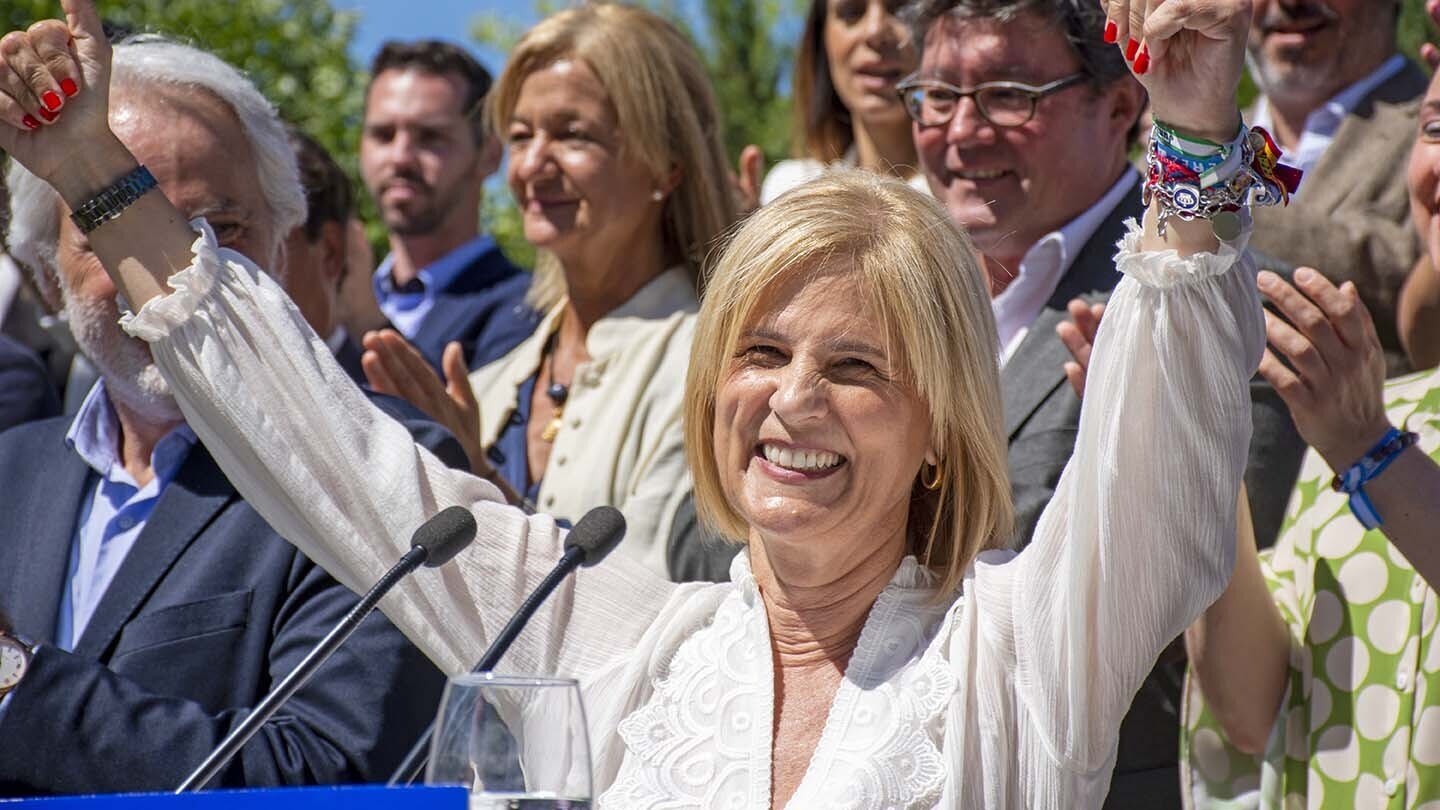 María Jose García-Pelayo saluda a los asistentes en la Presentación de la Candidatura del PP de Jerez 2023 | Noelia Herrera para El MIRA