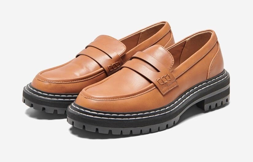 Mocasines con puntera redonda y suela track