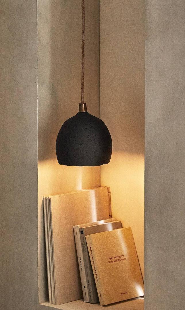 ​

​ LAMPARA TECHO PAPEL MACHÉ ZARA HOME ​

​