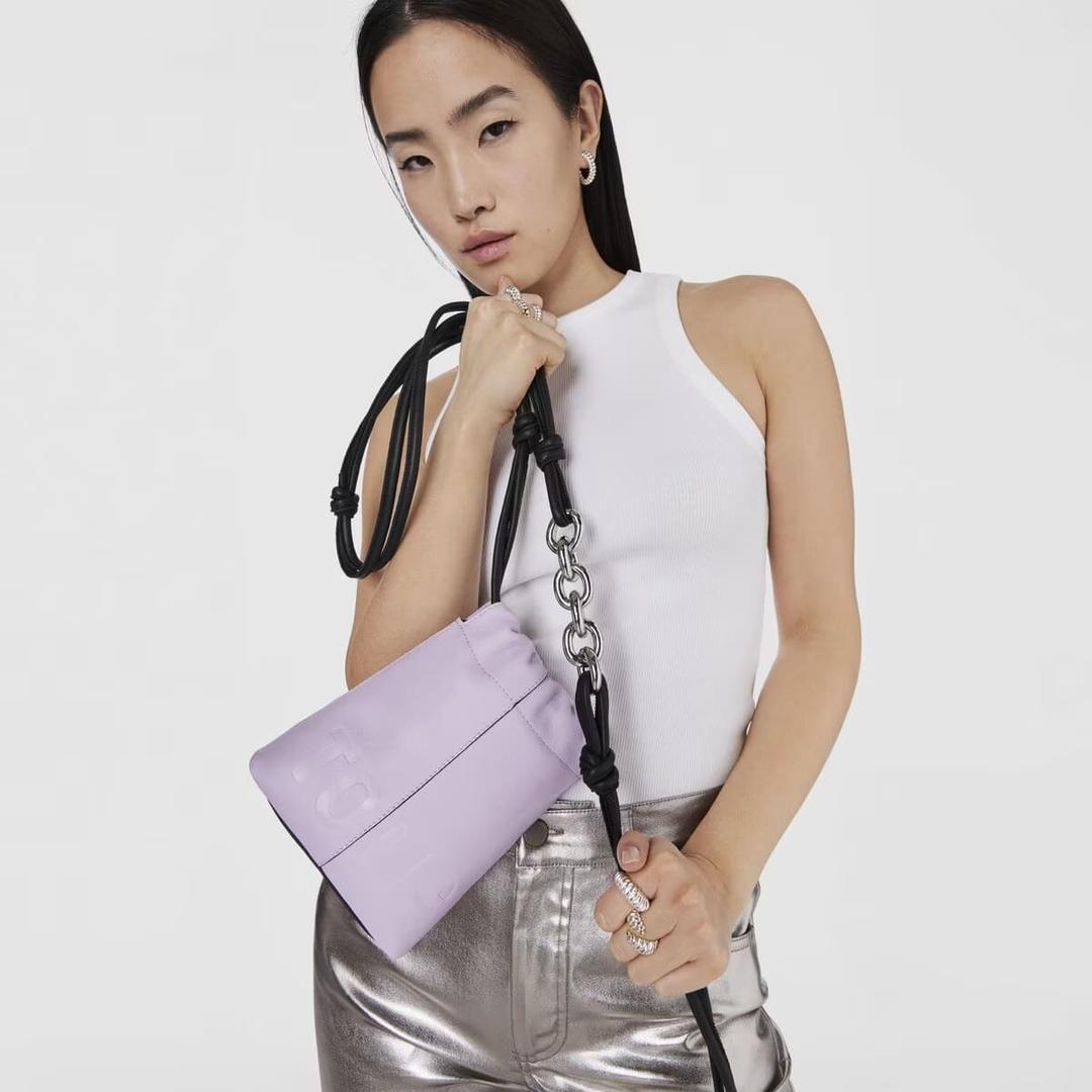 Mini bolso de piel de la colección Tous Cloud