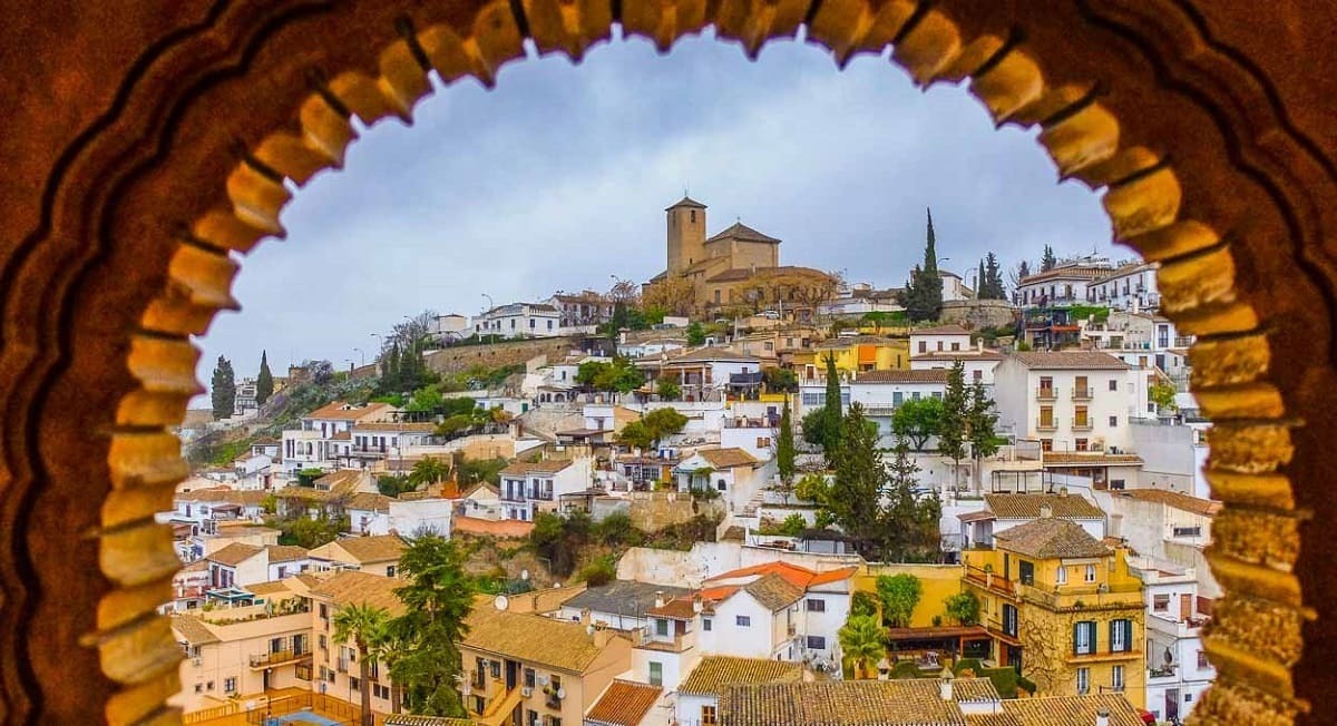 El barrio del Albaicín en Granada