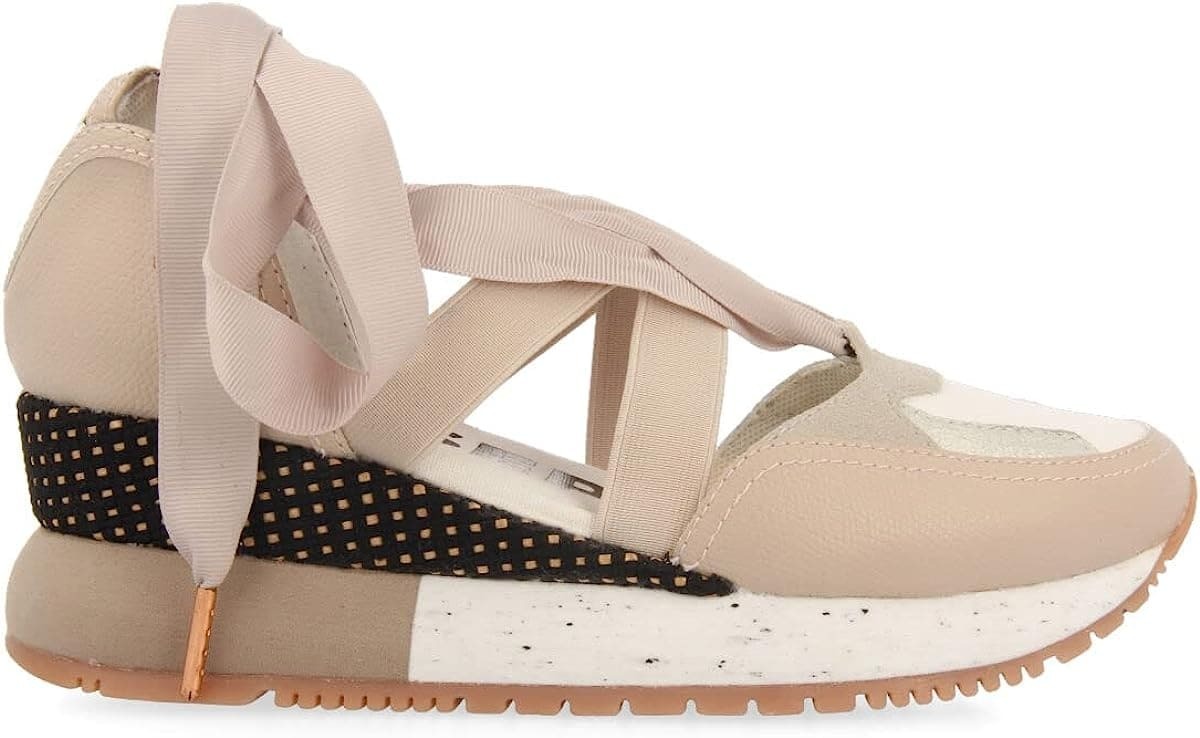 Sneakers multicolores tipo Espadrille de Gioseppo en Amazon