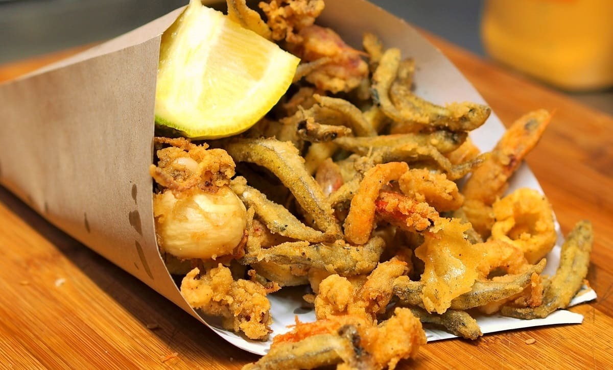 El inigualable pescaito frito andaluz