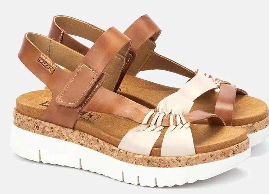 Sandalias de piel con cuña de corcho
