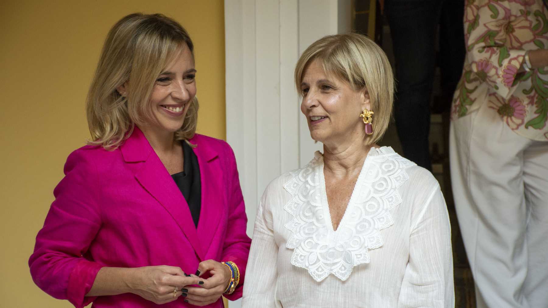 María José García-Pelayo y Almudena Martínez  | Foto: Noelia Herrera (Jonocla) para El MIRA
