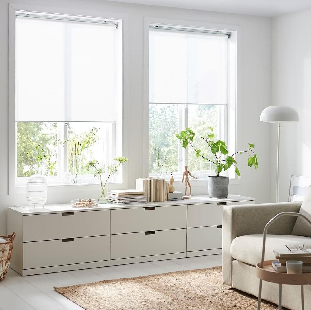 Estor translúcido modelo SKOGSKLÖVER de Ikea